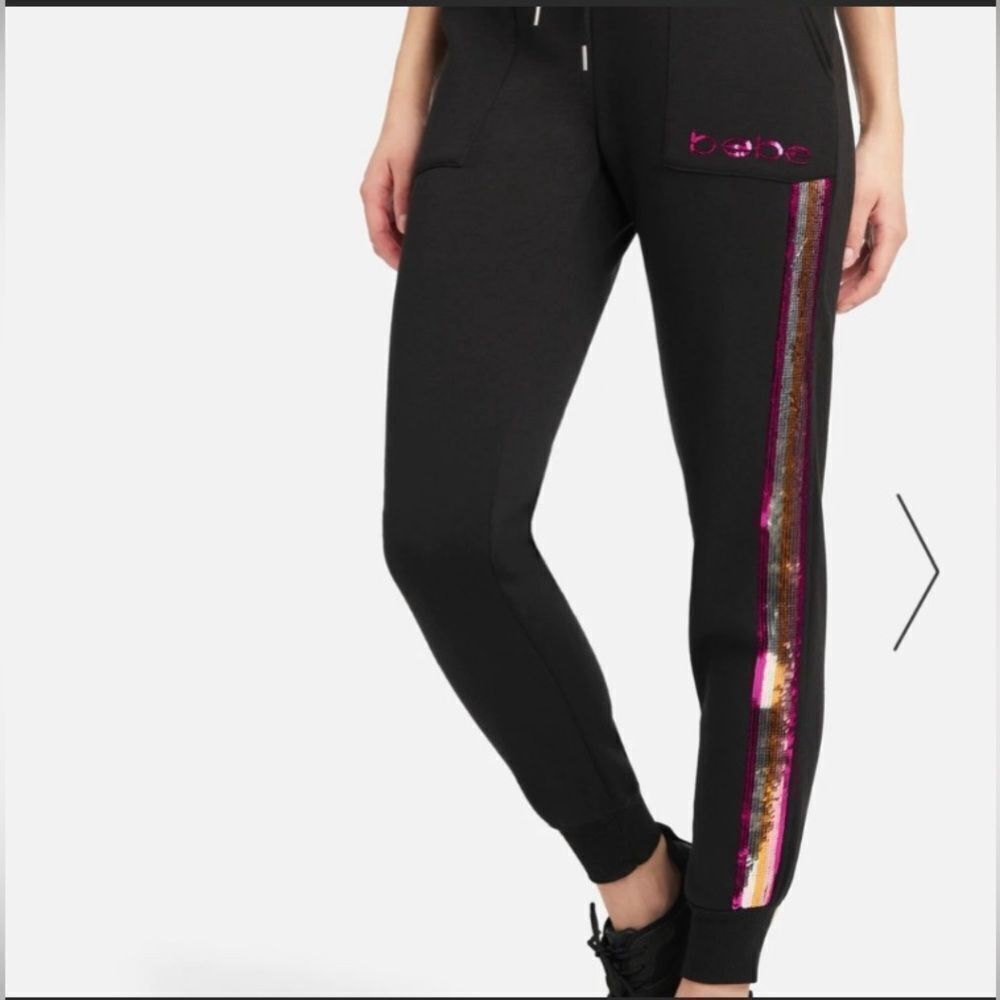NEW BEBE SEQUINS JOGGER PANTS SIZE MEDIUM